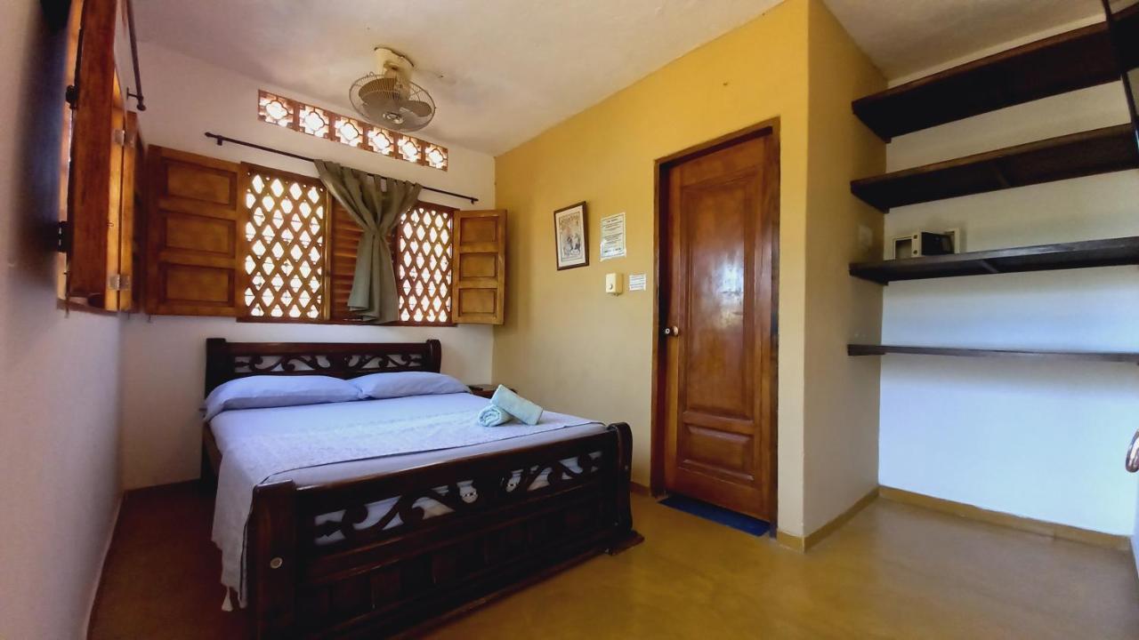 טגאנגה Hostal La Casa De Felipe מראה חיצוני תמונה
