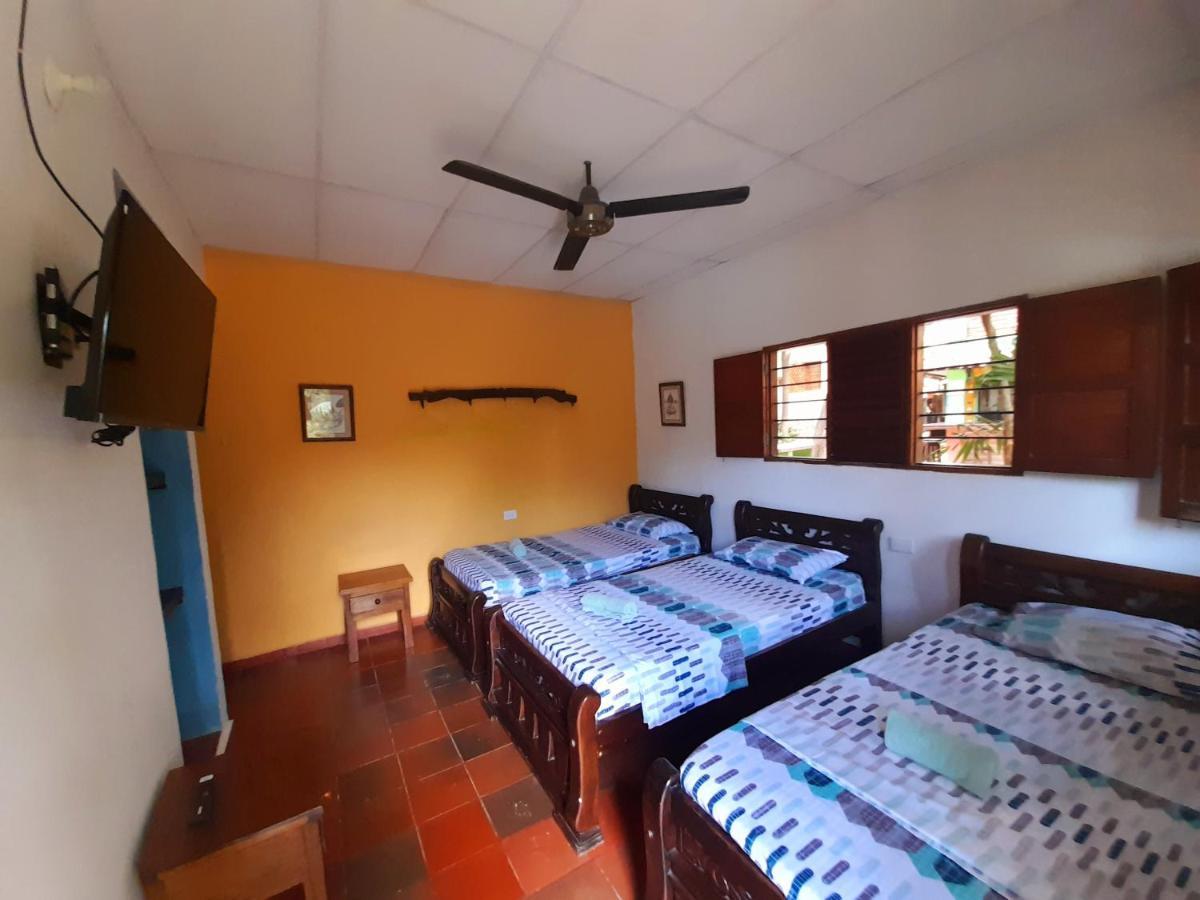 טגאנגה Hostal La Casa De Felipe מראה חיצוני תמונה