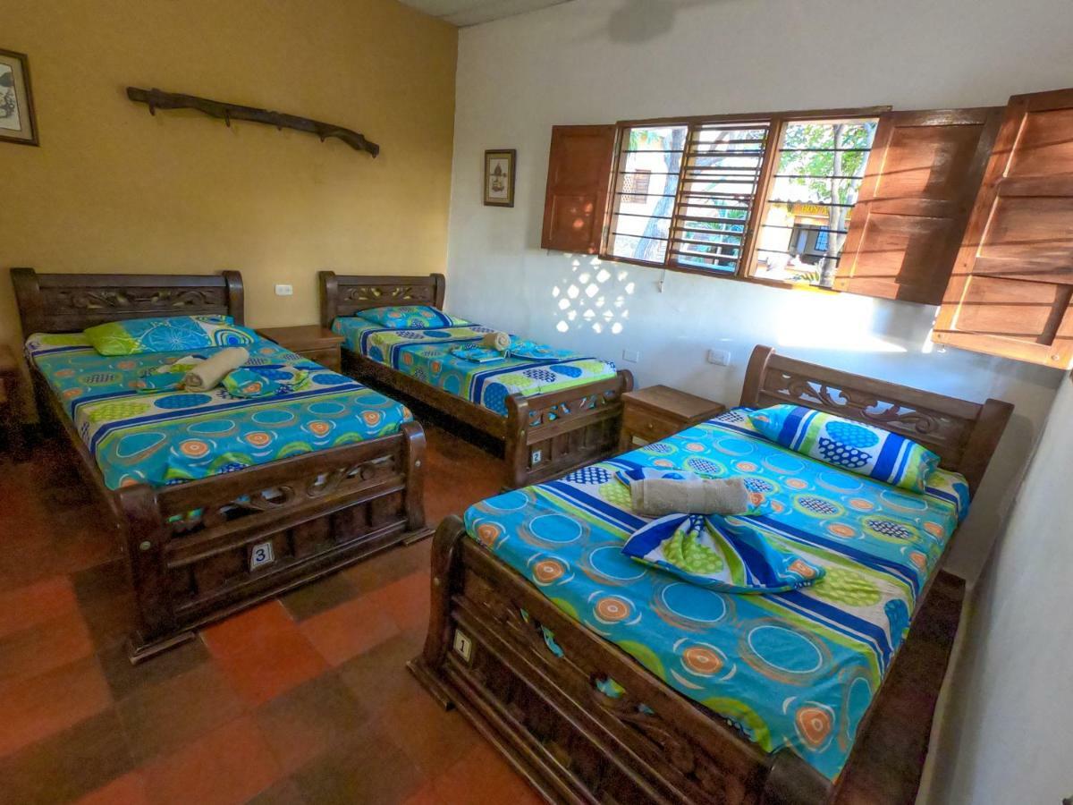 טגאנגה Hostal La Casa De Felipe מראה חיצוני תמונה